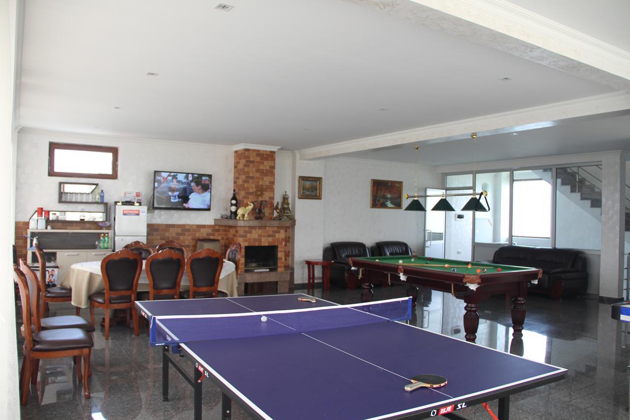 Hotel 725 Batumi Esterno foto